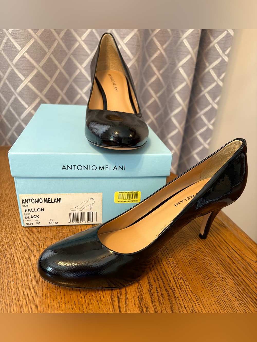 ANTONIO MELANI Black Patent Leather Round-Toe Pumps